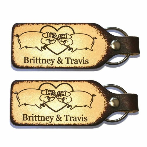 For the Love of Pigs Couples Leather Keychain with Free Customization - Bild 2 von 4