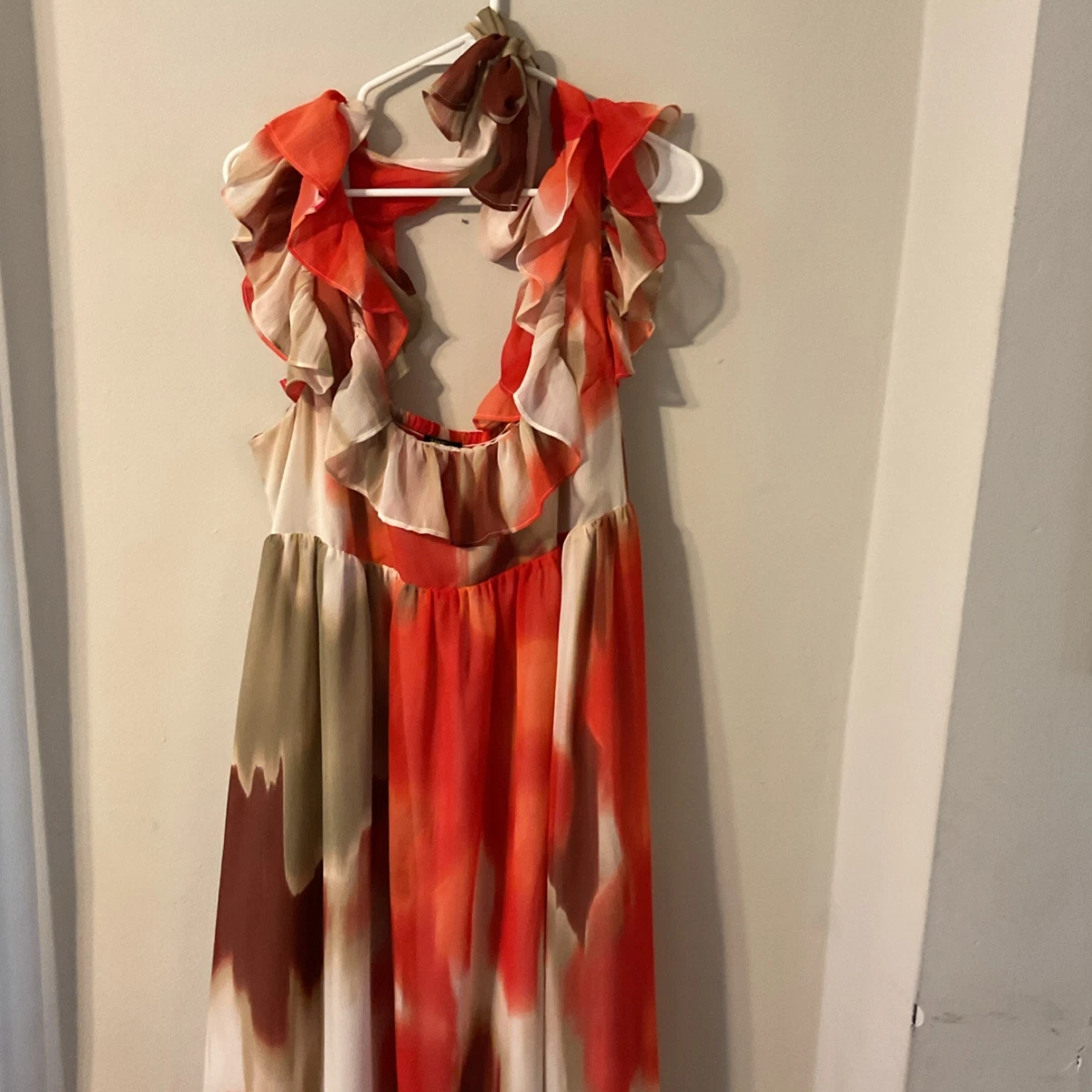 open lace back dress Shop Banana Republic Clothing and Dresses at SilkRoll. Trade with us!
