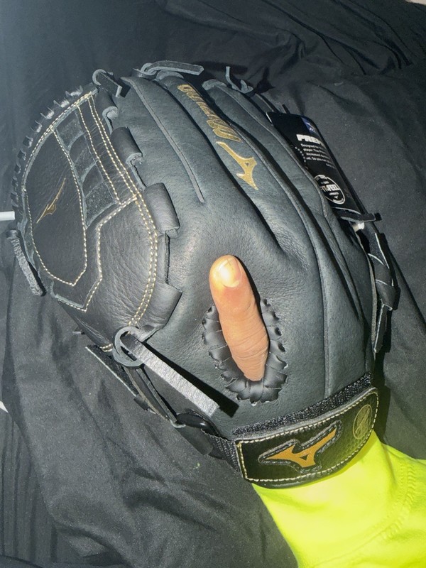Mizuno Premier 12" Left Hand Throw 5-Finger Leather Glove Black/Gold