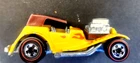 VINTAGE HOT WHEELS 1973 RED LINE Sir RODNEY ROADSTER Yellow Brown Roof