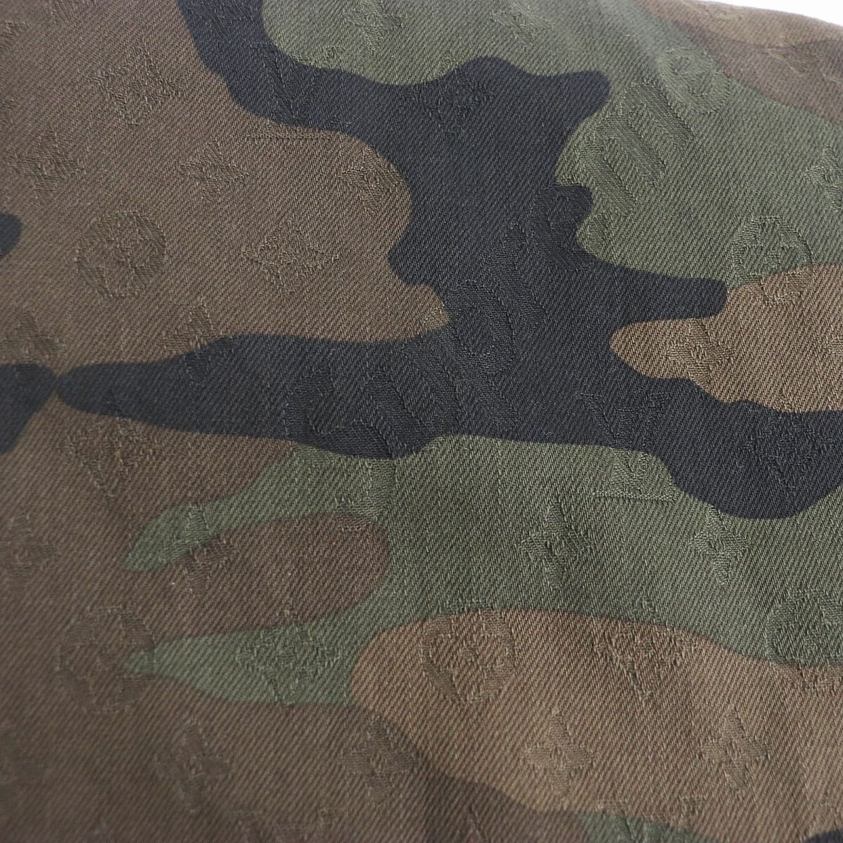 Louis Vuitton x Supreme Camouflage LV Jacquard Denim Trucker Louis Vuitton x Supreme Camouflage LV Jacquard Denim Trucker