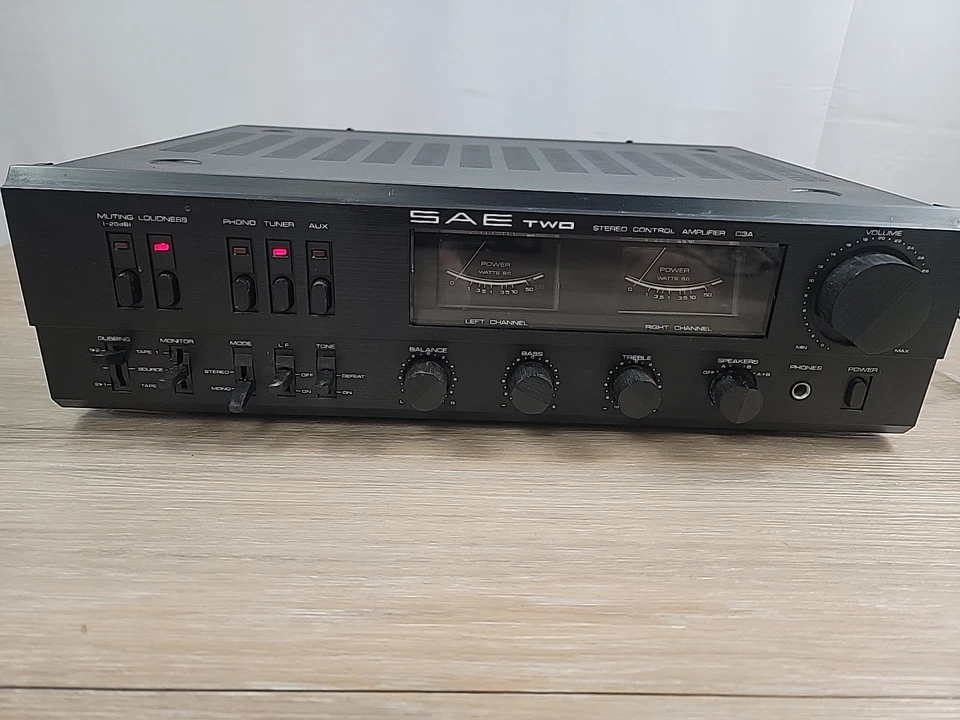 Amplificador estéreo integrado SAE Two C3A vintage servicio parcial LEER Foto 2 de 4