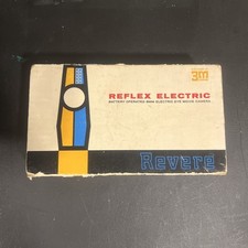 VINTAGE Revere Reflex Electric Battery Operated 8mm Electric Eye Movie Camera 3M