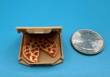 Zuru Mini Brands Mini Mini Fill the Frig- Pizza Hut Hawaiian Pizza