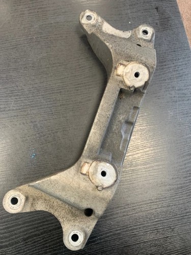 BMW 1 F20 F21 2012 Halterung Lager Getriebe 6788826 Benzin 100kW GSD36504