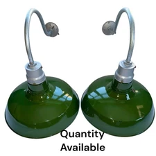 ONE 40's Benjamin 18" Cast Top Porcelain Gooseneck  Barn Green Vintage Light Cs