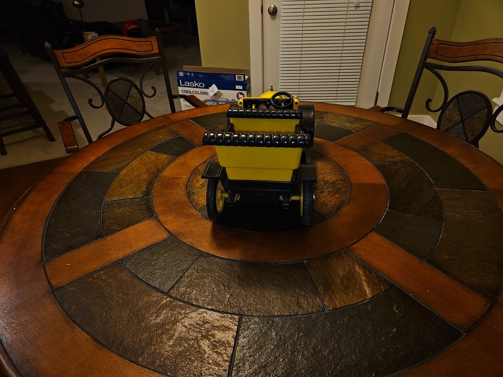 Picture 4 of 4