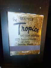 Vintage "TROPIC'S Motor Hotel" Seattle Unused Matchbook Made in USA