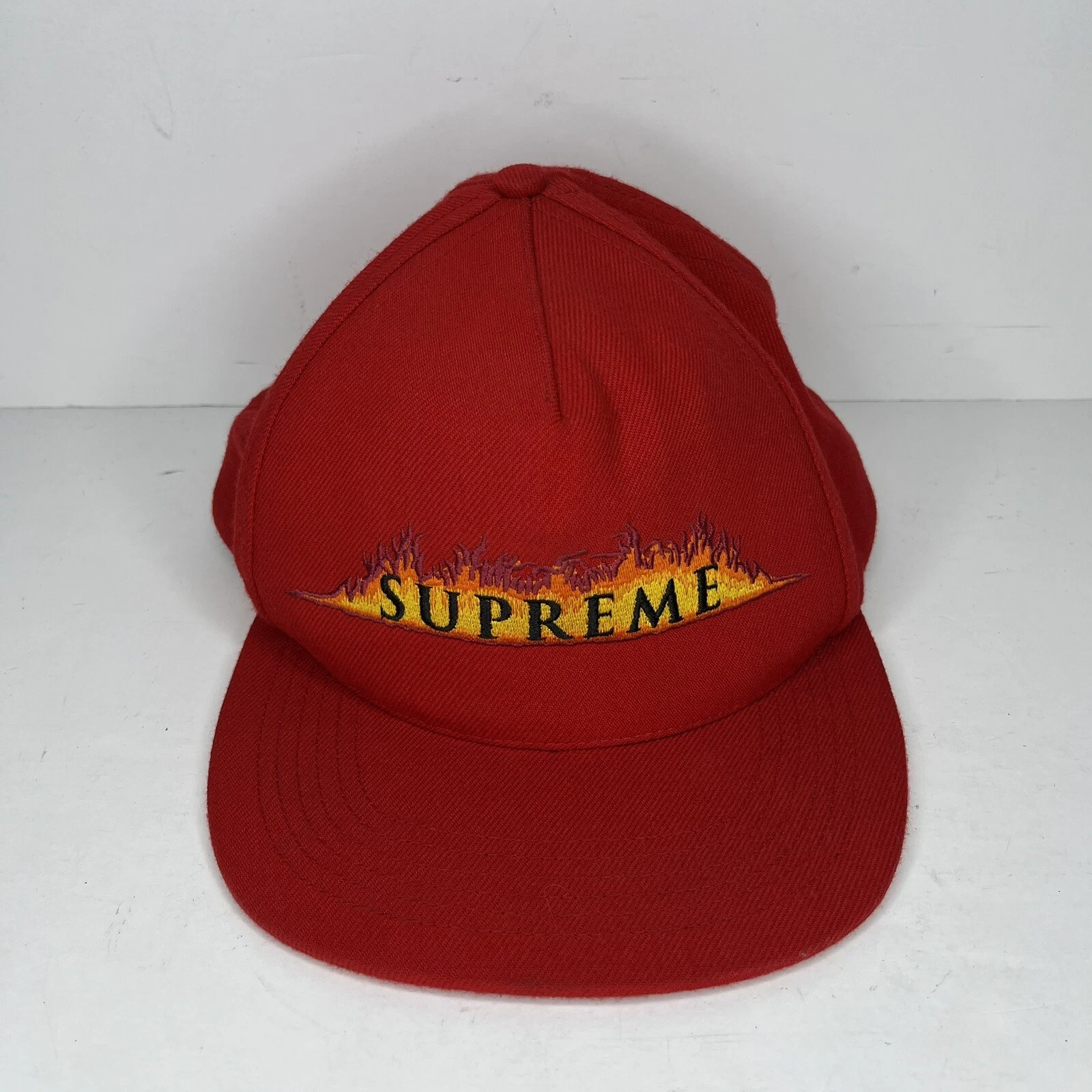 Chapeau Suprême Rouge Feu Annihilation Cinq Panneaux Snap Back Flamme Broderie