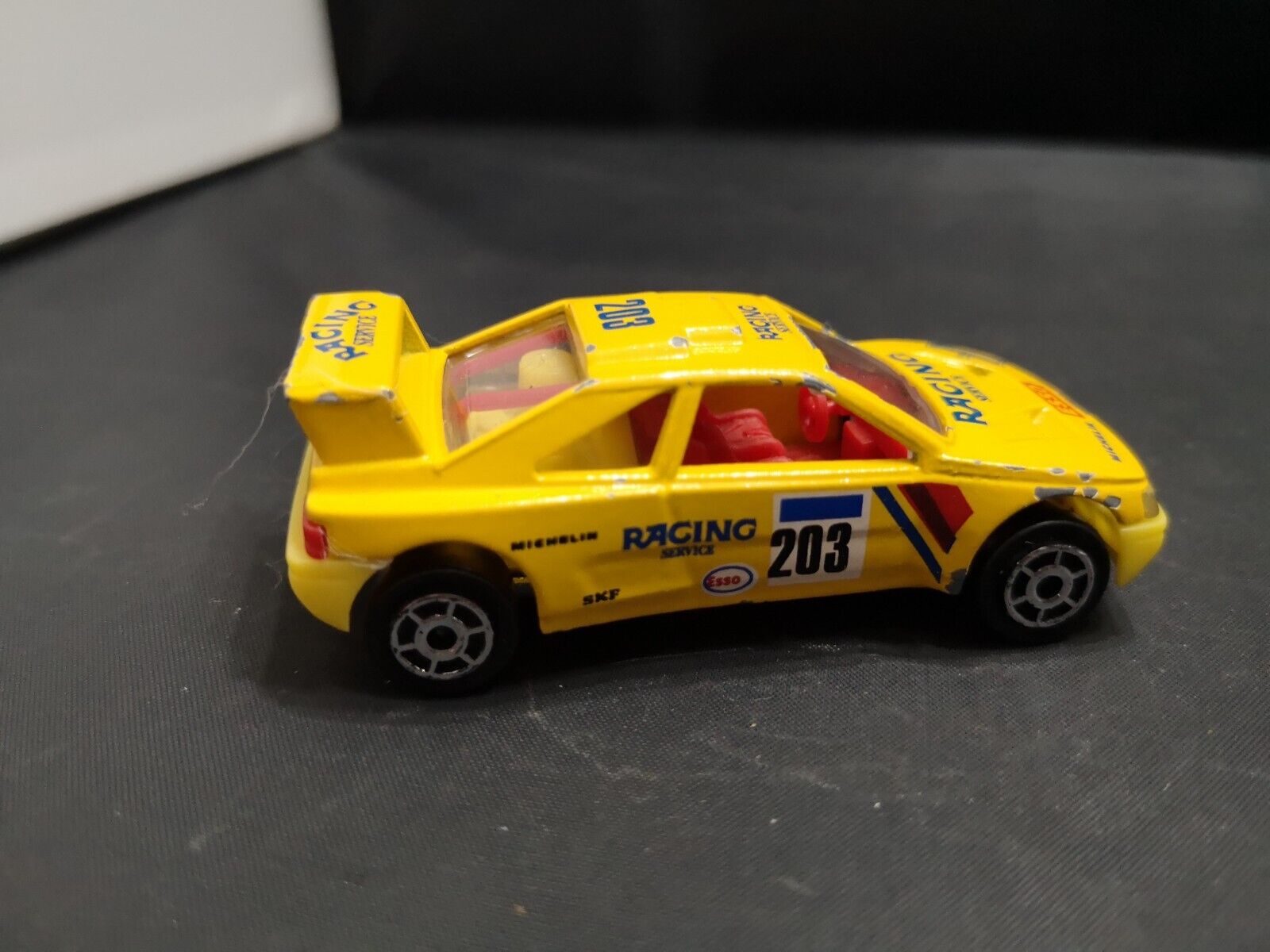 Picture 3 of 5