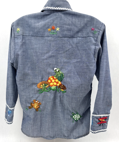 Vintage Girls Size 6 Embroidered Needlepoint Shirt Blue Chambray Cottagecore 70s - Picture 2 of 10