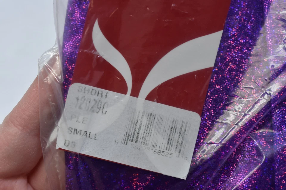 Pantalones Cortos de Gimnasia Capezio Level Up Púrpura Brillante 12029C Jóvenes Niñas Pequeños Foto 3 de 4