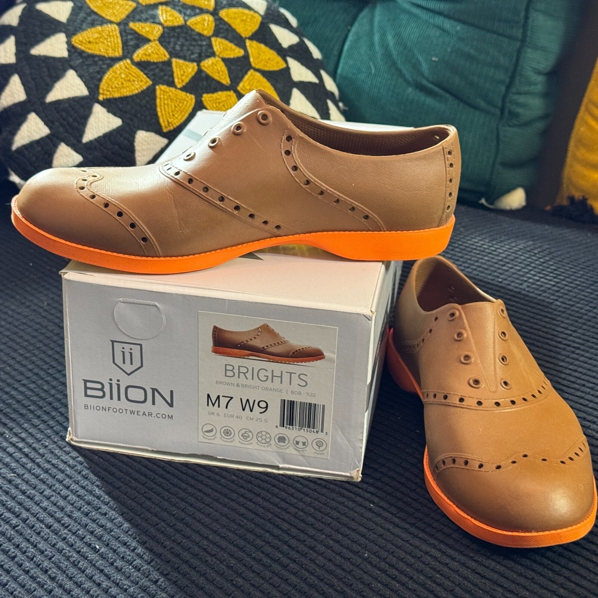 Biion Brights Unisex Golf Shoe, Oxford, Brown & Bright  display picture 2