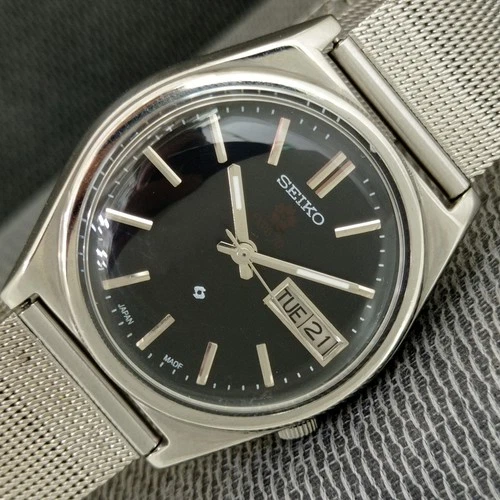 AUTOMATIC VINTAGE SEIKO EXPO 70 JAPAN 7019A MENS BLACK COLOR DIAL WATCH a2457-U