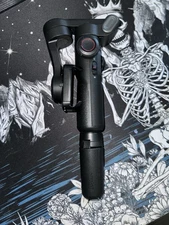 AOCHUAN Smart XE 3-Axis Gimbal Stabilizer anti-Shake for Smartphone