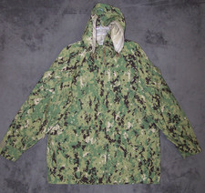 US Navy NWU Medium Reg Apec Aor2 Type III Cold Weather Gore Tex Parka