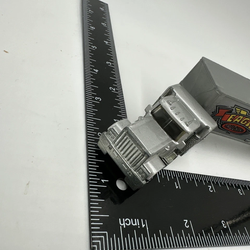 Hot Wheels Vintage Steering Rig Grey GMC Eagle Trucking - Image 2 of 4