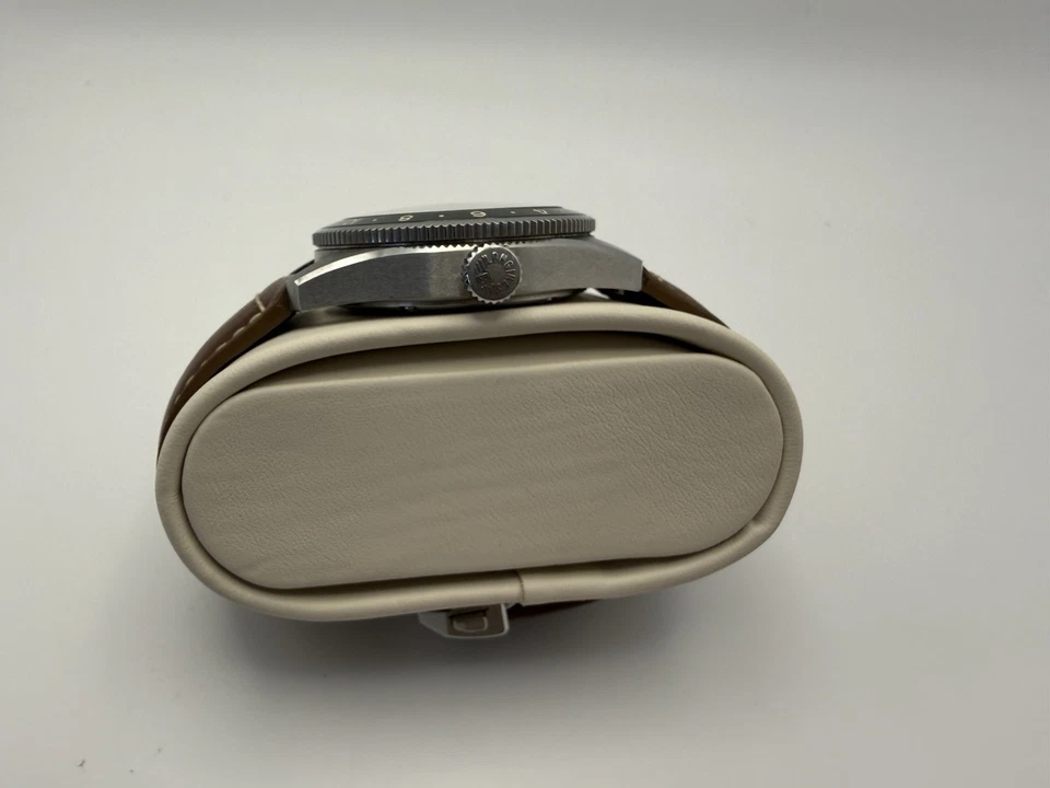 Longines Spirit Zulu Time 39 mm verde/antracita GMT - Caja y papeles Foto 3 de 4