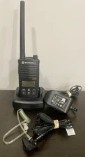 Motorola Walmart RDM2070d Two-Way Radio w/Battery, Charger, & Earpiece Headset