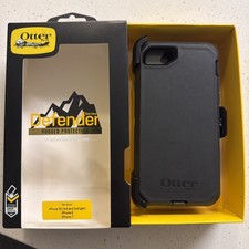 OtterBox DEFENDER SERIES Case  Holster for iPhone SE 2nd gen/iPhone 8/7 - Black