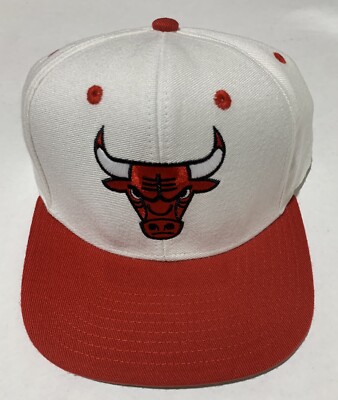 Vintage New LOGO Only Chicago Bulls NBA Basketball Cap Hat Cap Snapback