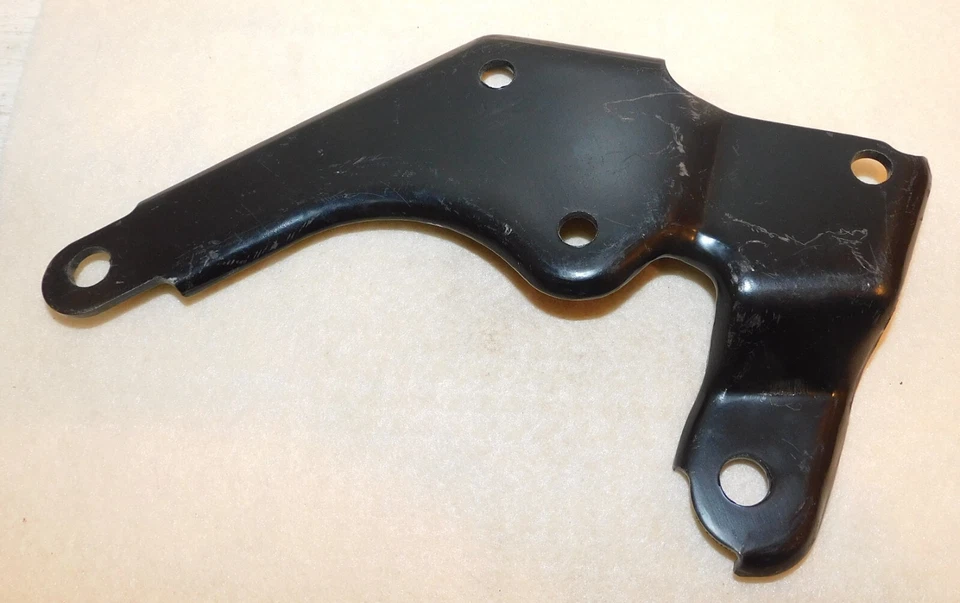 1975-1982 Ford Mustang Capri Fairmont Zephyr NOS 5.0 Ltr 302 SUPORTE ALTERNADOR - Imagem 3 de 3