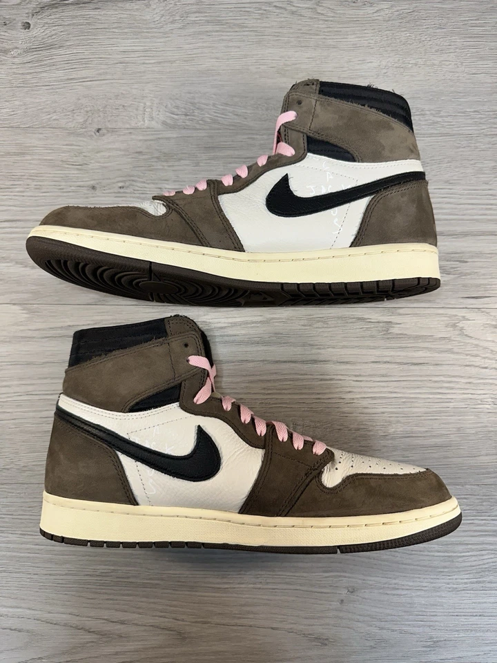 Jordan 1 Retro OG x Travis Scott High Mocha - Talla 10.5 Foto 3 de 4