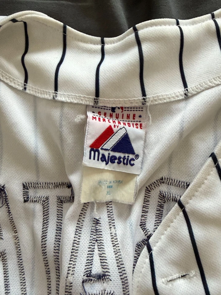 Vintage C.C Sabathia Majestic Jersey Pinstriped New York Yankees MLB Size XLarge - Image 4 of 4