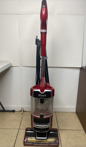 Shark Staubsauger Sauger rot kabelgebunden GEPRÜFT ZU562 26 - Bild 2 von 6