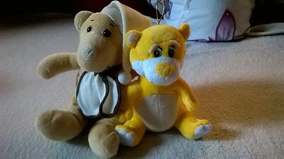 2 Nicki-Plüschtiere - Tiger 21 cm und Bär 20 cm - geeignet für Kleinkinder 