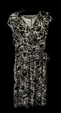 Jones Wear Dress Black and White Floral Wrap Dress Sz 10 Short Sleeve