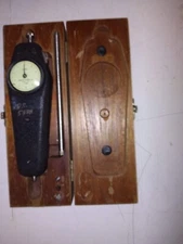 AMETEK HUNTER SPRING L-10M MECHANICAL FORCE GAGE 10 POUND CAPACITY GAUGE