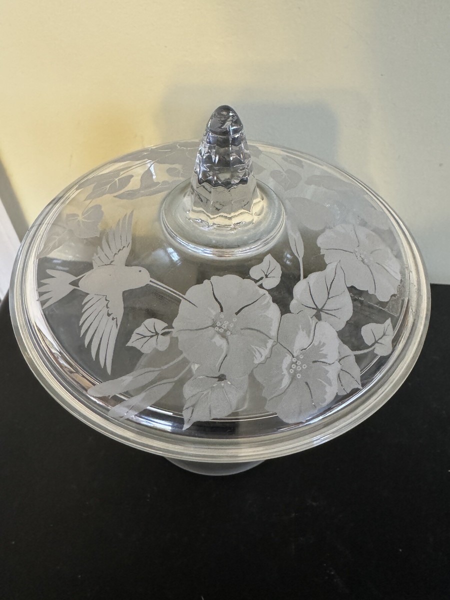 アメリカ1980年代AVONの美しい瞳で躍動感のある幸運や愛の象徴ハチドリ陶器 Vintage Avon Hummingbird Crystal Covered Candy Dish - 24% Lead