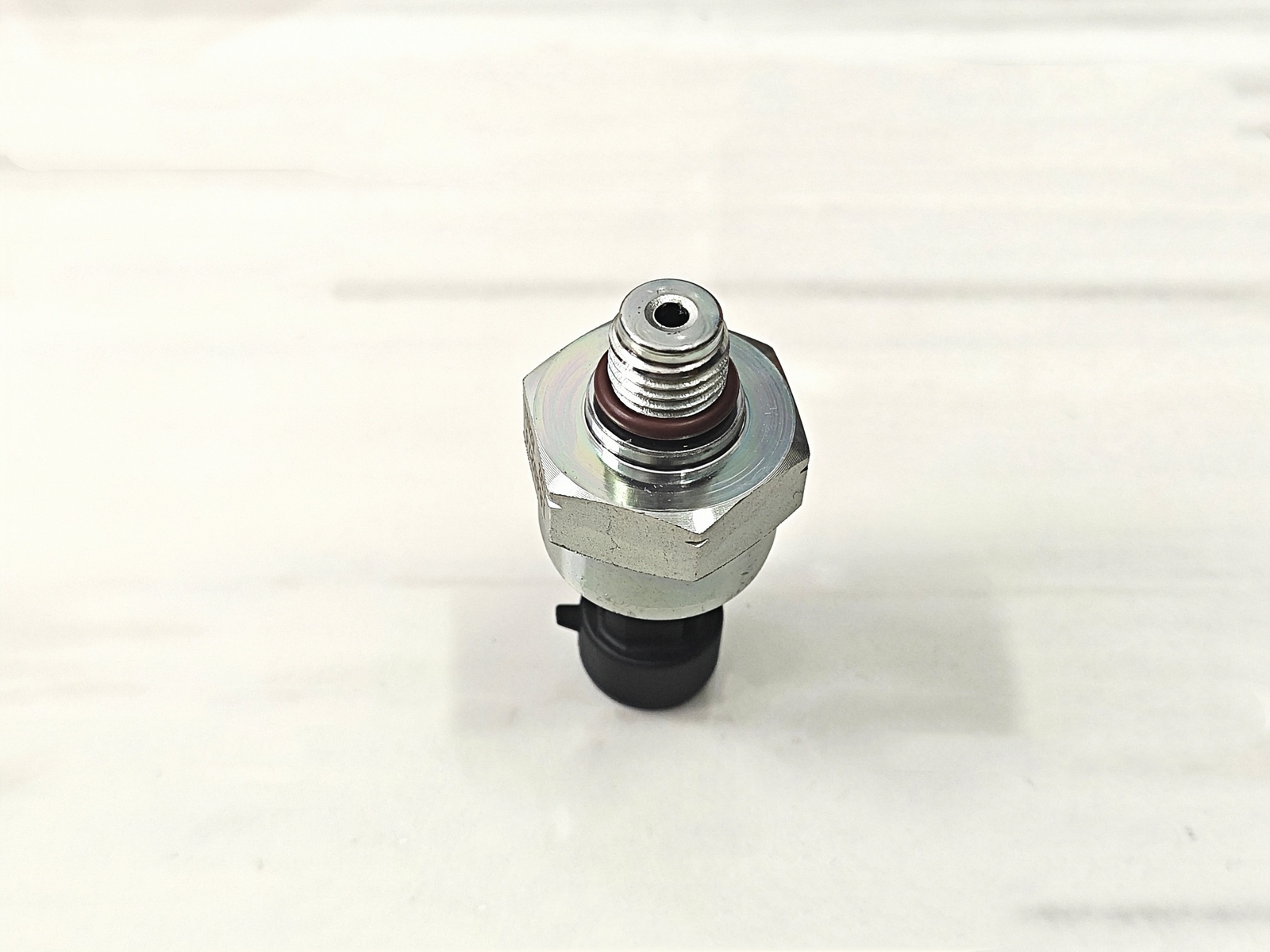 2003 2004 F250 F350 6.0 Diesel ICP Sensor new  3C3Z-9F838-A US