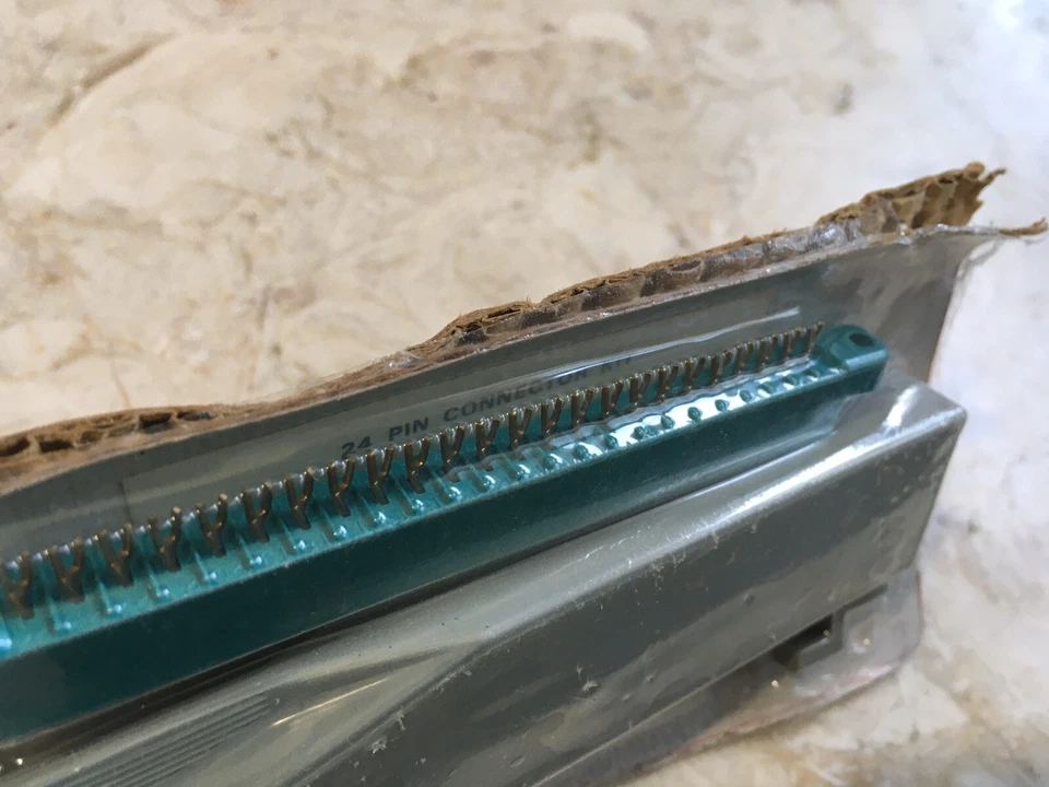 Nuevo Antiguo Stock HP parte 5060-8340 (jamma) 24 pines conector KIT - Original Foto 3 de 3