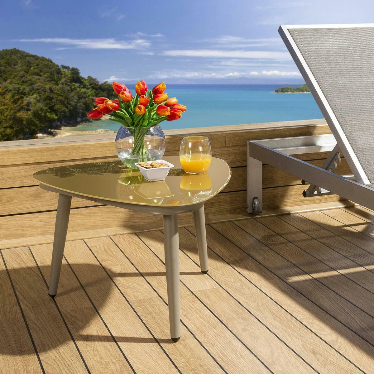 Luxury Outdoor Garden Side Table Aluminium With Glass Top Brown eBay