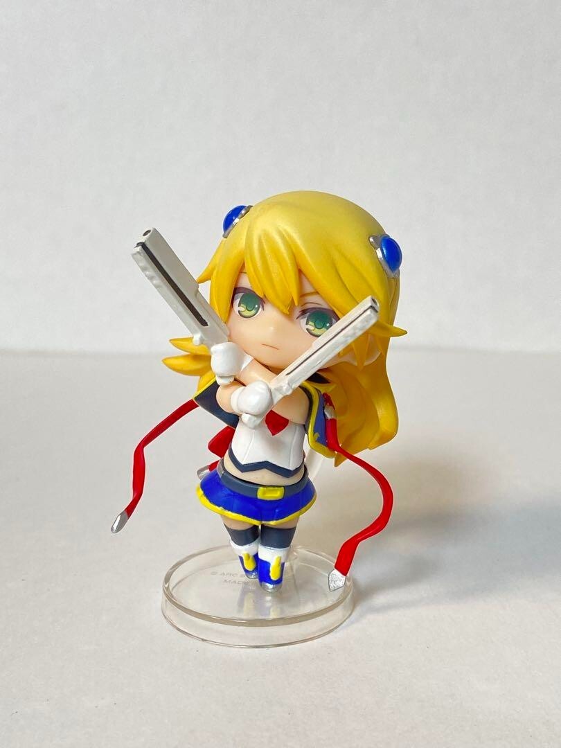 BLAZBLUE CENTRALFICTION : NOEL vermillion nendoroid petit