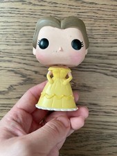 Funko Pop! Figura de vinilo suelta Disney La Bella y la Bestia Bella #21 fuera de caja