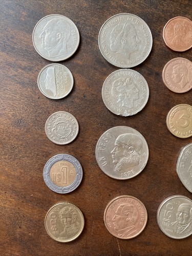 Random Vintage Coins And Tokens Lot Of 27 - Picture 2 of 8