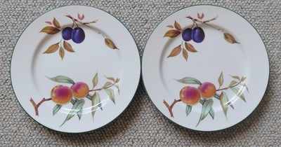 2 Royal Worcester ''Evesham Vale'' Essteller, 10'' Durchmesser, flacher Rand. Vintage. Sehr guter Zustand