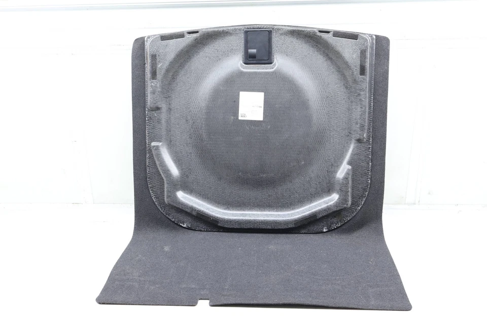 AUDI A4 2002-2008 - Alfombrilla maletero/cubierta neumático de repuesto 8E5863463C Foto 3 de 4