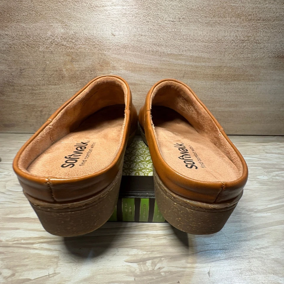 Zuecos de cuero SoftWalk Arvada para mujer sin cordones 12 equipaje cómodos cuña mula Foto 4 de 4
