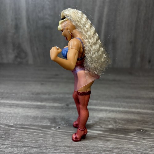 WWF Jakks Grudge Match Luna Vachon Figure Displayed Only WWE Female Wrestler - Bild 4 von 7