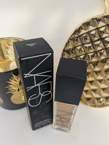 NARS Natural Radiant Longwear Foundation 30ml - Medium 3.5 Vanuatu - NEW IN BOX - Picture 5 of 8