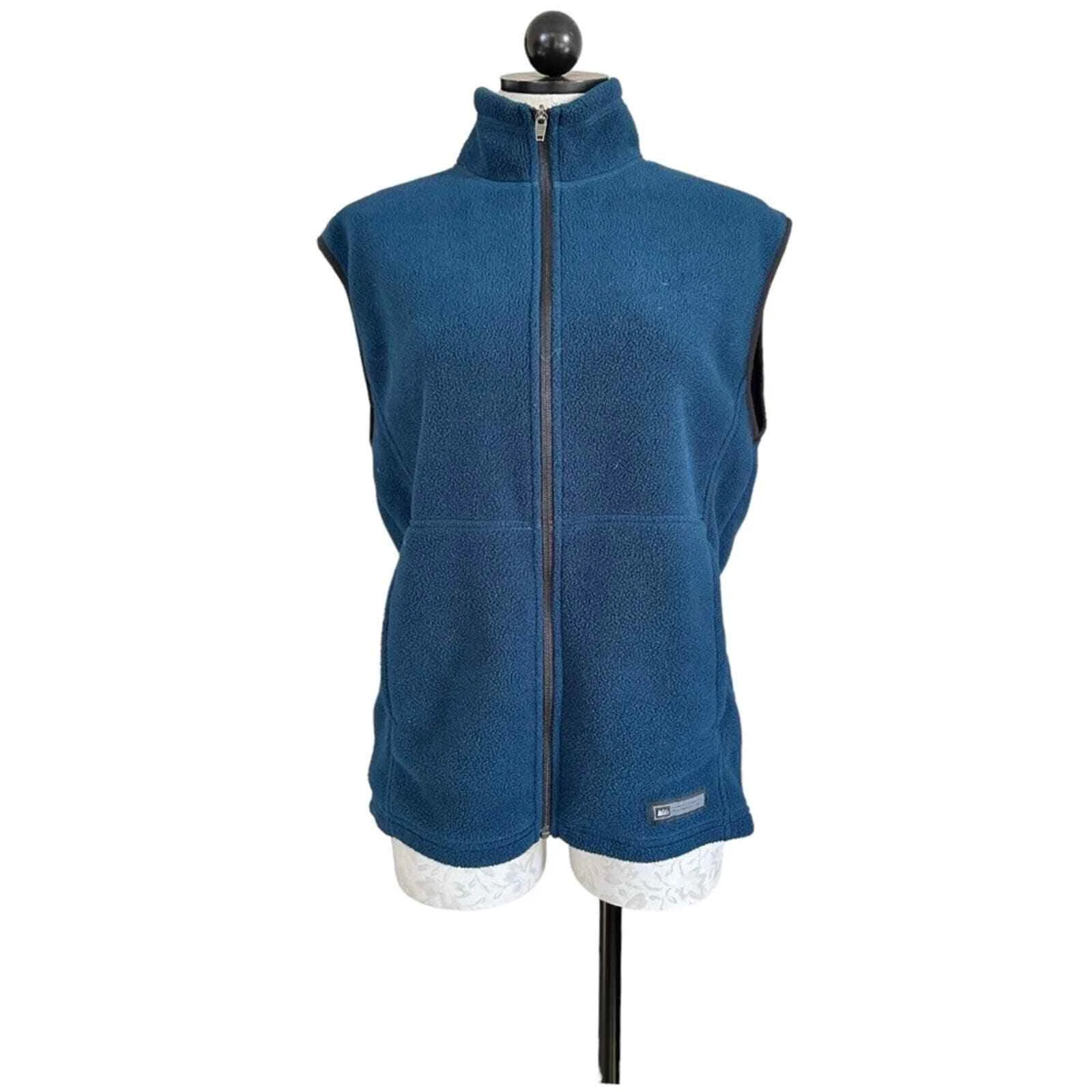 REI Men’s Fleece Vest Zipper Front Dark Blue Two Front Pockets Size Medium