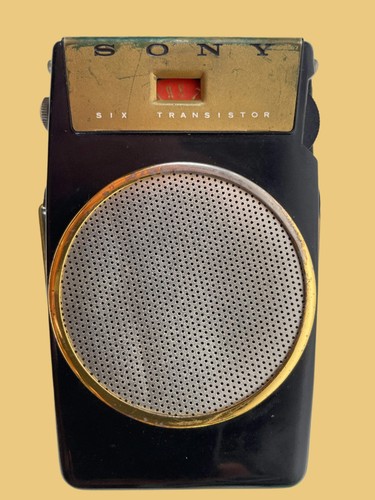 Vintage Sony 6 Transistor AM Radio – Working 1960s Pocket Radio with Gold Grill - Picture 3 of 5