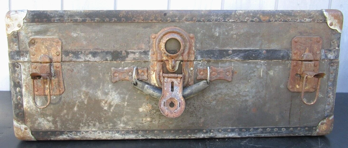 Antique Army Foot Locker Trunk Metal Military Chest