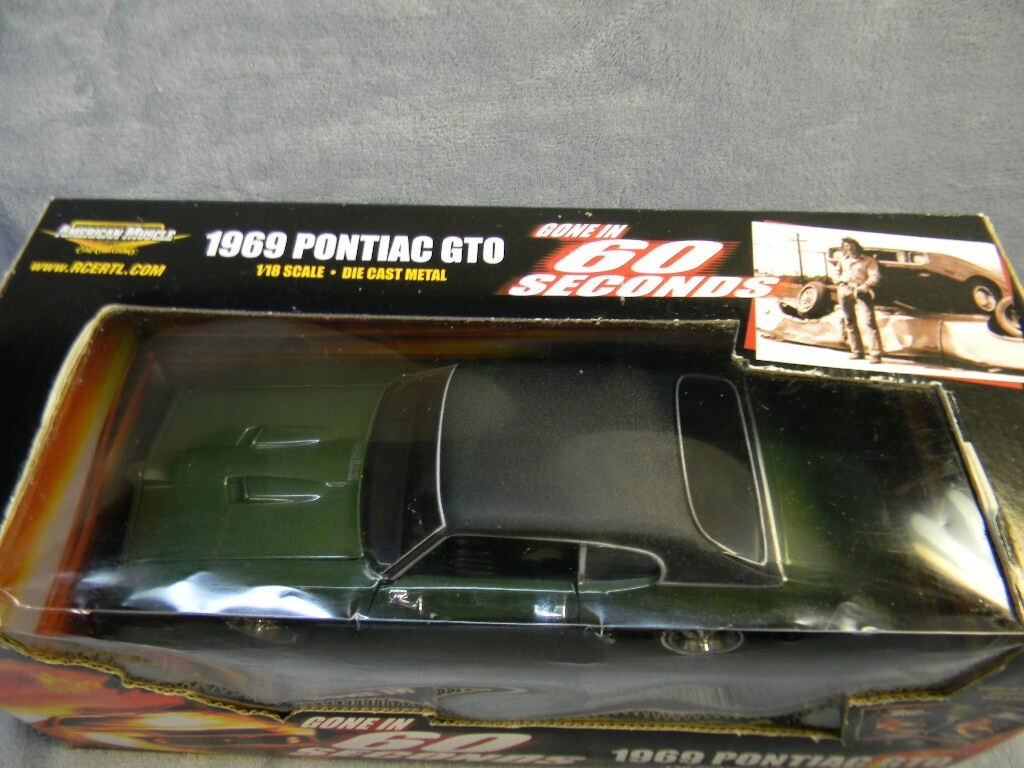 1/18 SCALE ERTL 1969 PONTIAC GTO 