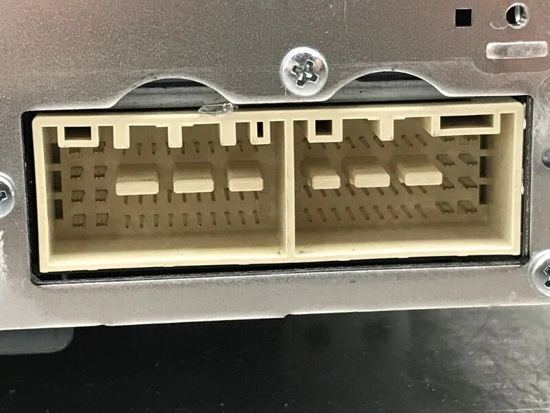 RADIO Hyundai i30 Wagon (PDEF5) Combi 1.6 CRDi 16V VGT (D4FB) 2018 96170G4210PMP - Imagen 4 de 4