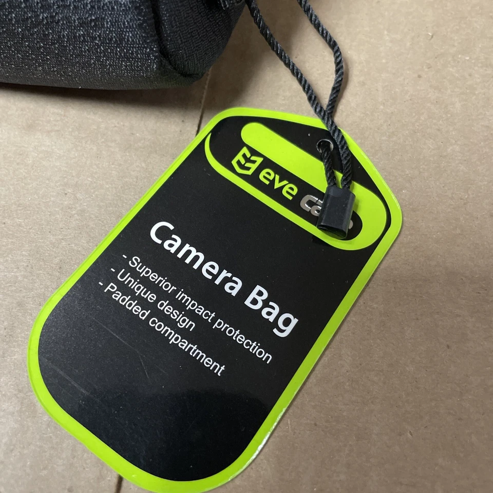 Eve Case  Small Black Zip Up Camera / Travel Case New With Tag - Image 4 of 4